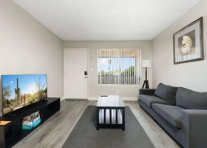 2br Modern Baseline Sleeps 4 Near Downtown Appartement *
